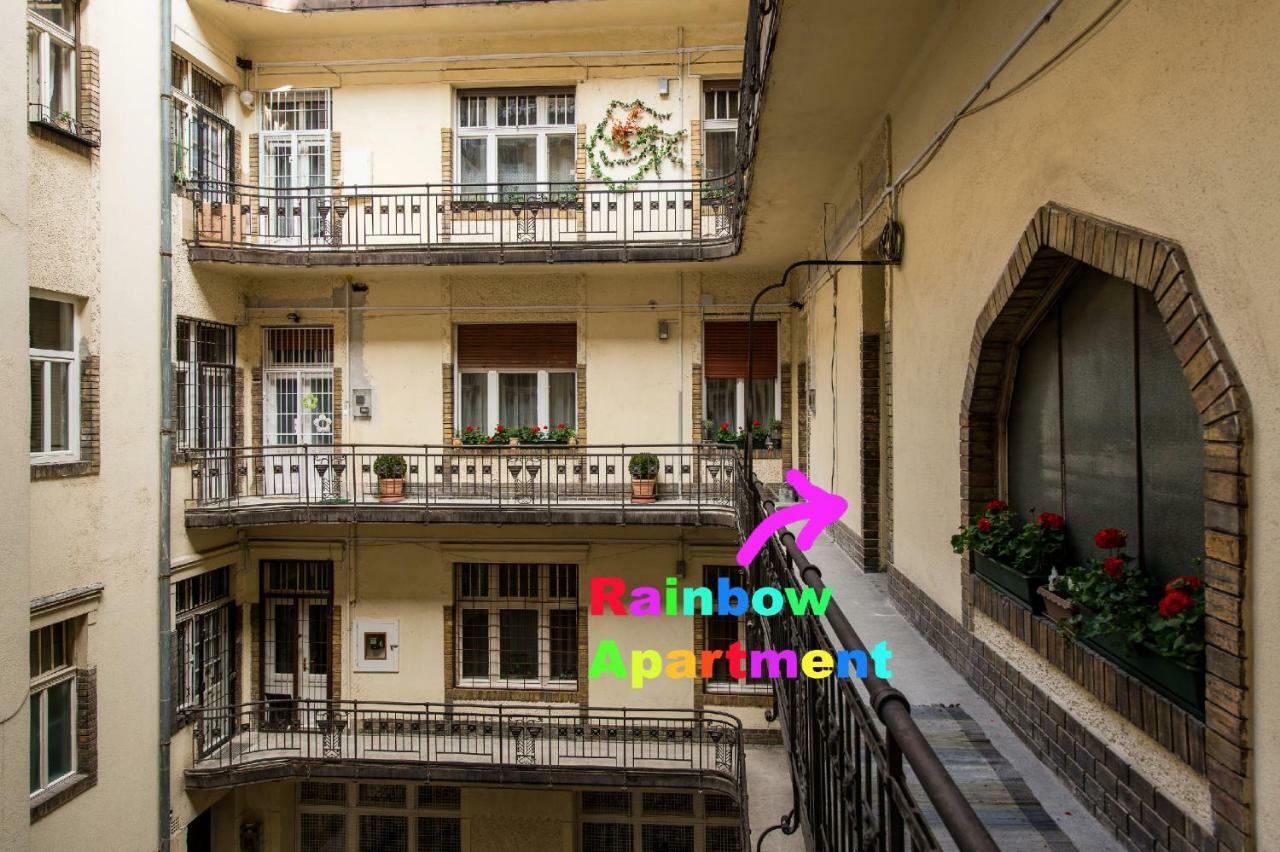 Rainbow Pearl Apartment At St Stephen' S Basilica Budapeste Exterior foto